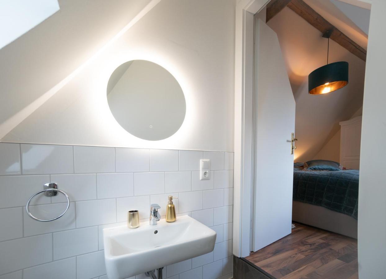 Neu - Privatsphäre Im Kutscherhaus Der Golding * Dresden