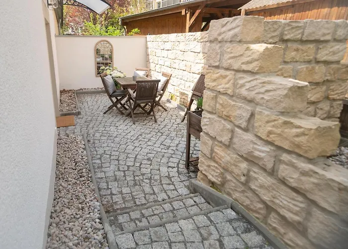 Privatsphaere Im Kutscherhaus Der Villa Golding