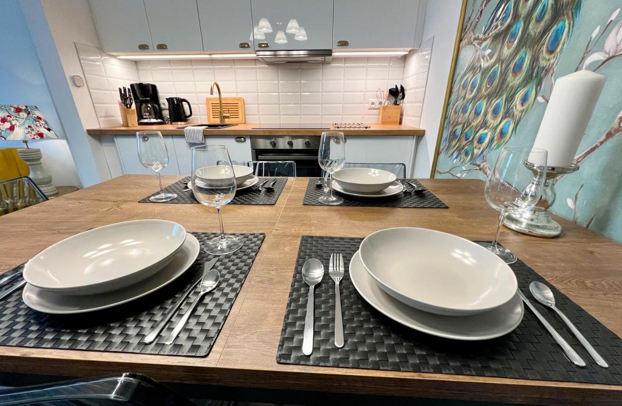 Privatsphaere Im Kutscherhaus Der Golding Apartment *