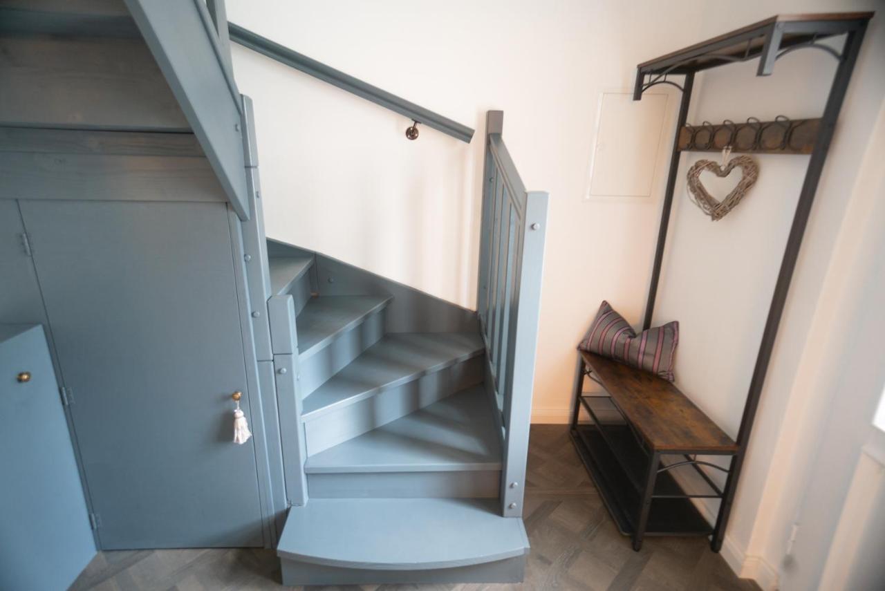 Privatsphaere Im Kutscherhaus Der Golding Apartment *